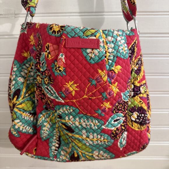 Vera Bradley 12x10x3 Rumba Print Hadley Crossbody Bag Red - Picture 1 of 5
